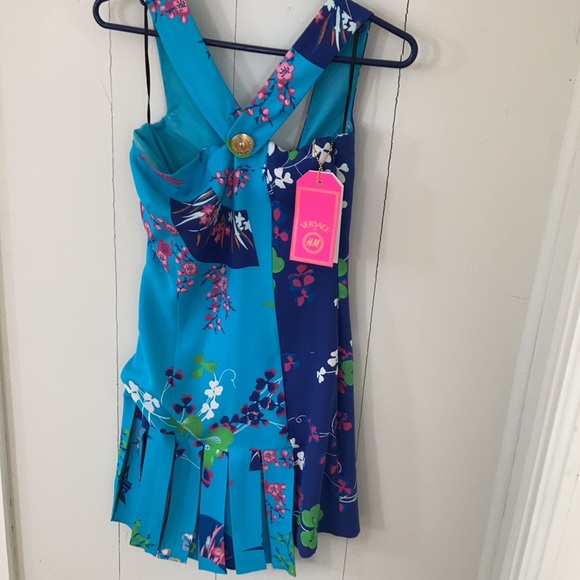 Versace for H&M dress. - Picture 2 of 10